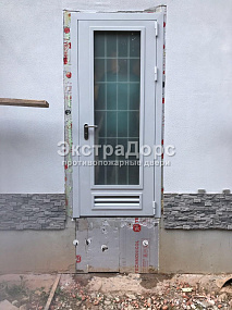 Противопожарные двери со стеклом от производителя в Воскресенске  купить