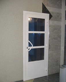 Противопожарные двери со стеклом от производителя в Воскресенске  купить